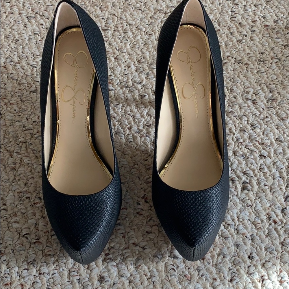 Jessica Simpson heels